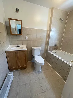 Rented by Delmark Realty LLC | media 9