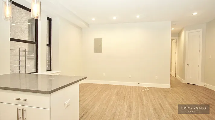 Rented by BRICK & GALO REALTY CORP | media 28