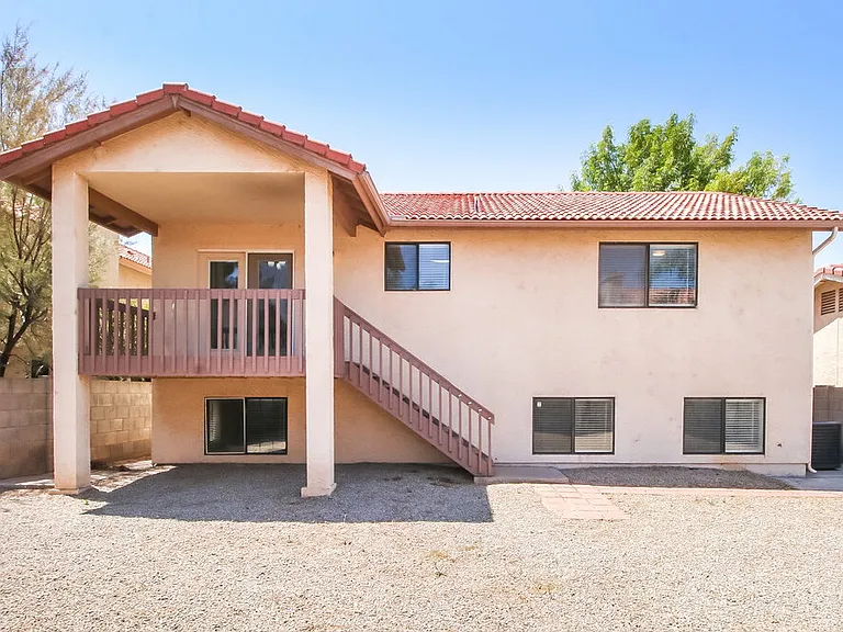 1232 W Riviera Dr — Photo 16