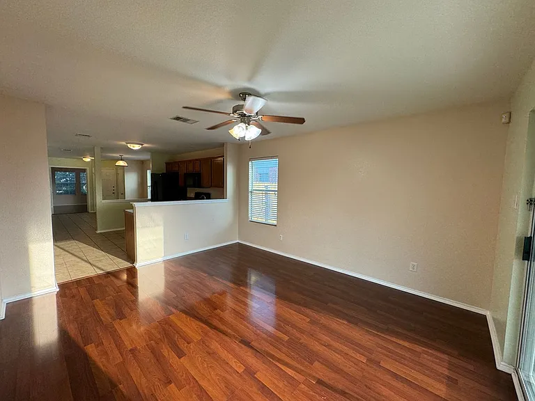 5704 Capricorn Loop — Photo 18