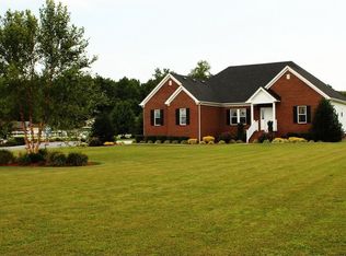 2034 Tulls Creek Rd, Moyock, NC 27958