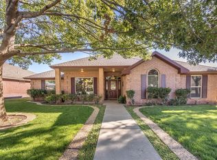 102 N Vale Ave, Lubbock, TX 79416