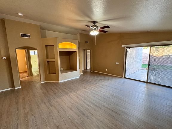 2nd image of 21014 N 66th Ln