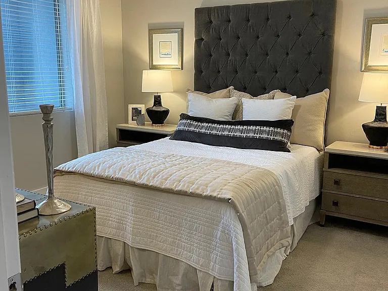 Spacious Bedrooms with En-suite Bathrooms