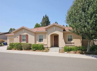 8061 Linda Isle Ln, Sacramento, CA