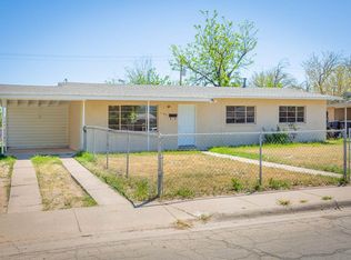 1103 S Michigan Ave, Roswell, NM 88203