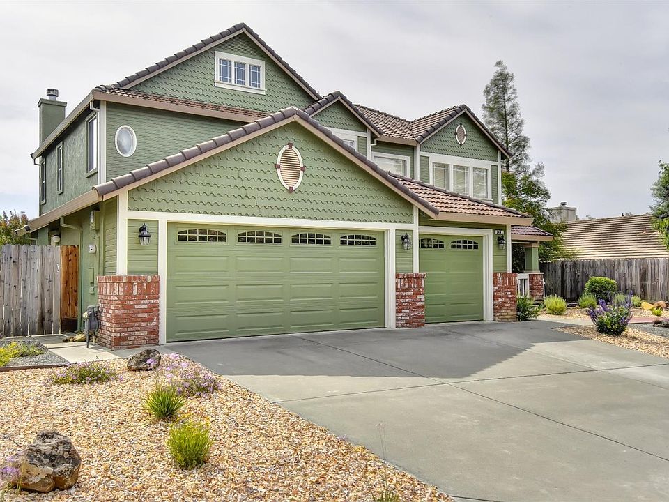 1st image of 3444 El Camino Way