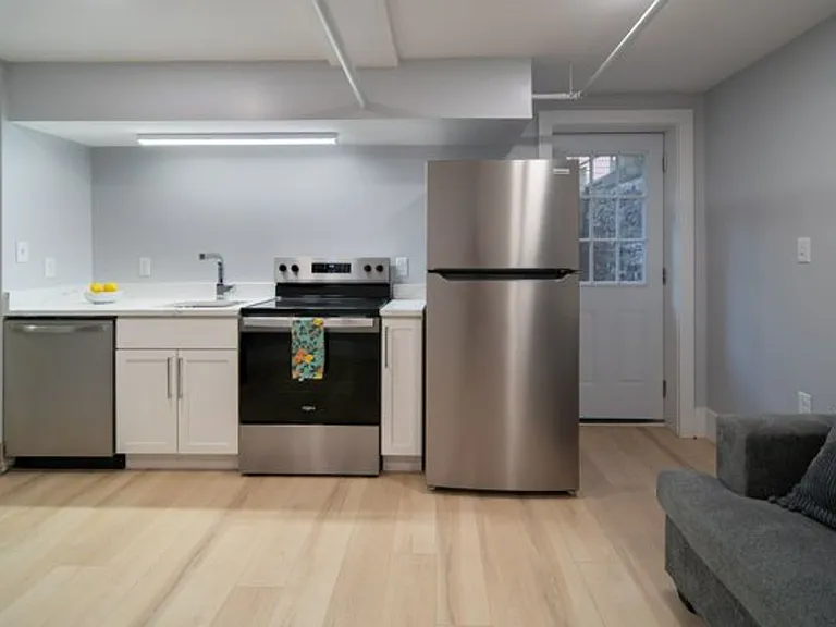 504 Stewart Ave — Photo 205