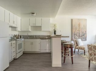 500 Pole Line Rd #4E, Davis, CA 95618