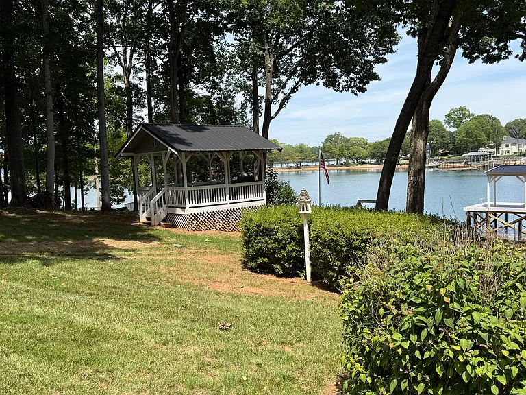 16318 Stinson Cove Rd — Photo 22