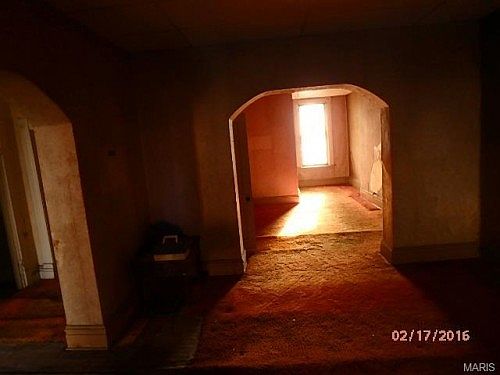 4th image of 4008 Dryden Ave