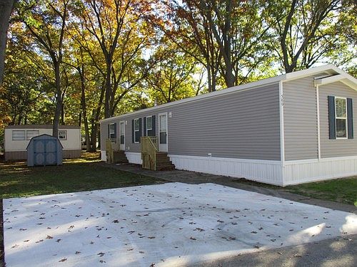 1st image of 580 Taffy Ln