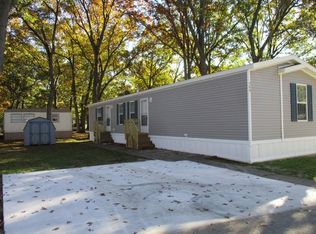 580 Taffy Ln, Muskegon, MI 49442