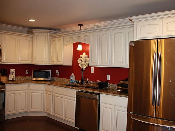 4th image of 163 Santiny Ln