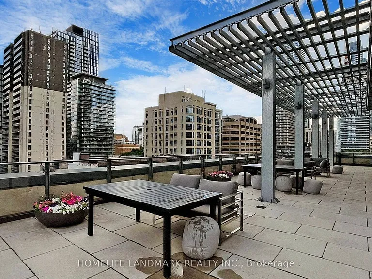 5 Saint Joseph St #2101 — Photo 16