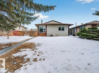 2655 89th St NW, Edmonton, AB T6K2Y9