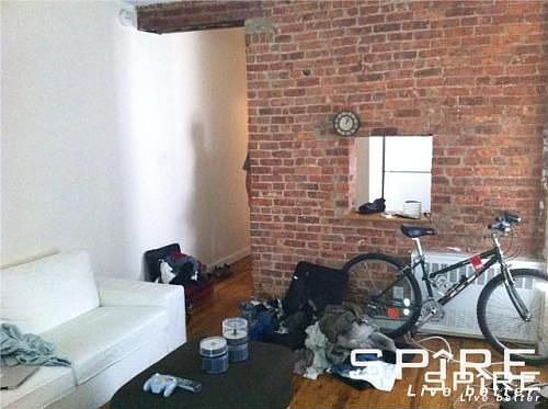 1st image of 4 Amsterdam Ave