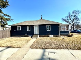 120 S Foster St, Mitchell, SD 57301