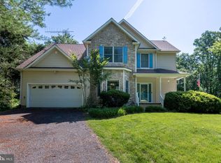 520 N Anna Dr, Louisa, VA