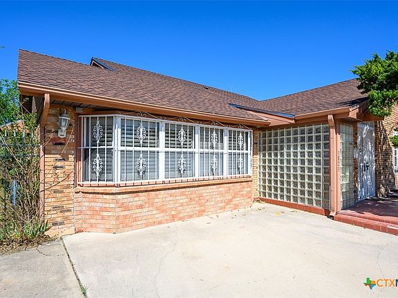 4th image of 1823 Cedarview Dr