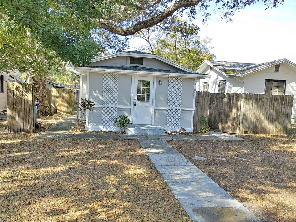 1st image of 3100 Xenia St N