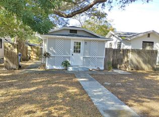 3100 Xenia St N, Saint Petersburg, FL 33713