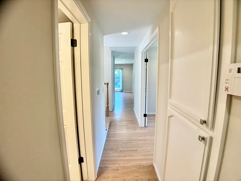 1405 Cree Rd — Photo 15