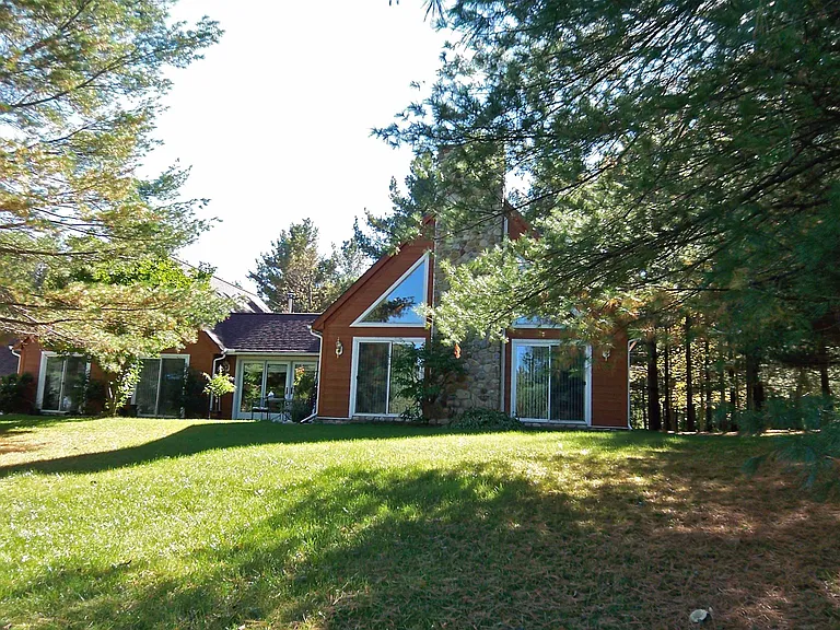 Front view of house in Spring.