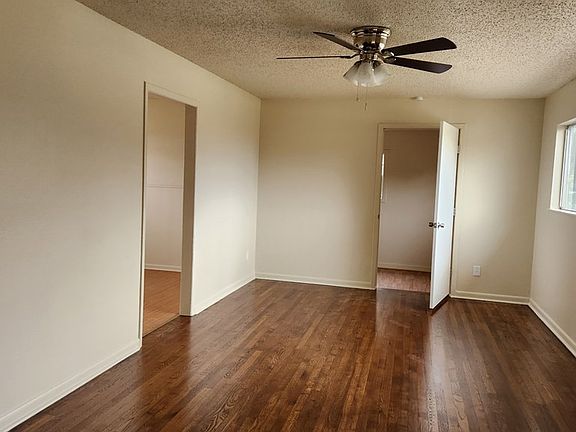 4th image of 2501 Lakeside Ave