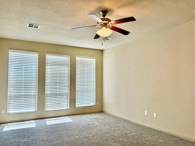 6507 Hall Of Fame Blvd — Photo 15