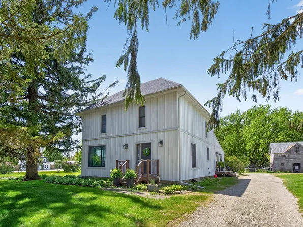 6703 Simpson Rd SE, Rochester, MN 55904
