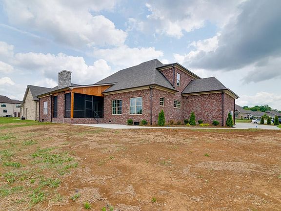 3rd image of 4606 Marymont Springs Blvd
