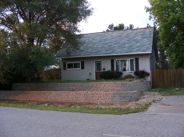 2426 3rd St, Rhinelander, WI 54501