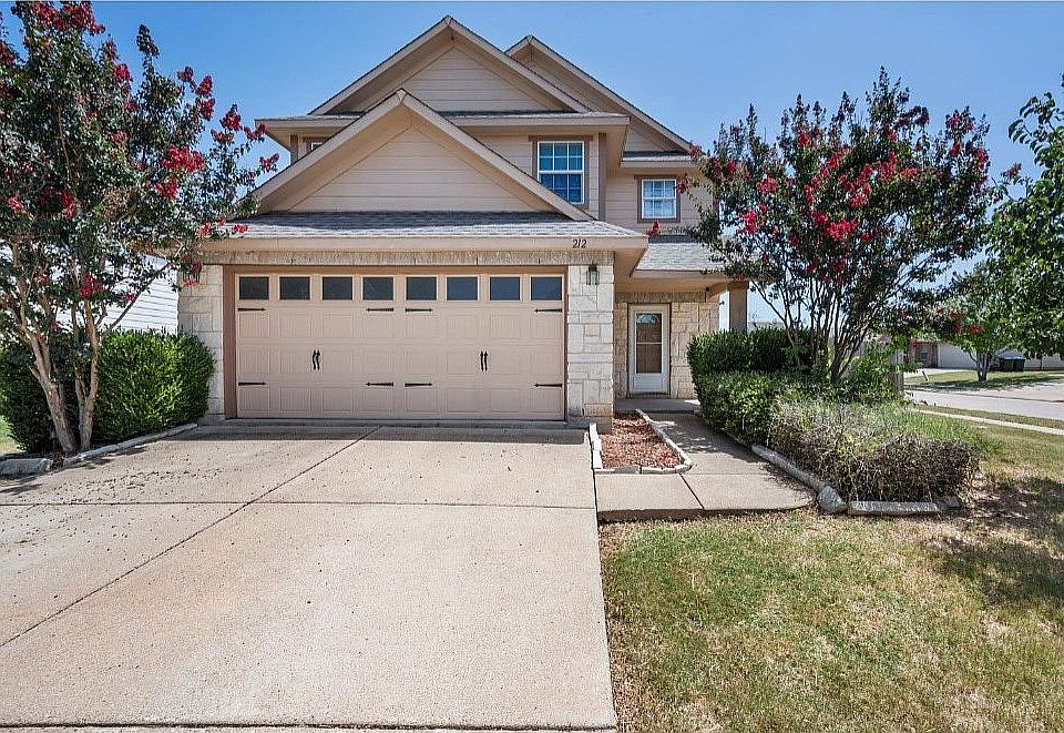 1st image of 212 Wolf Mountain Ln