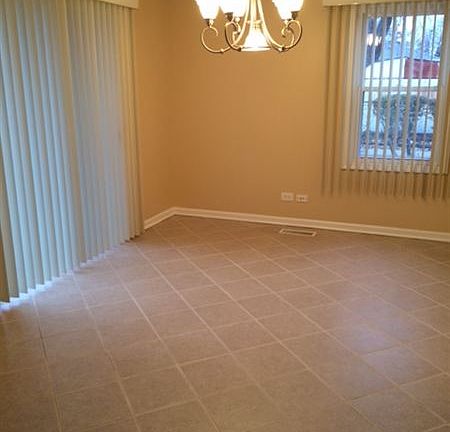 2-Dining Room