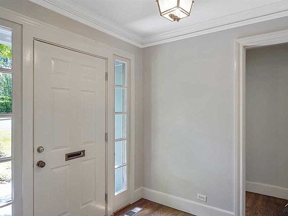 4th image of 1609 Belmont Dr