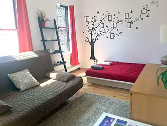 Rented by Manhattan Spaces