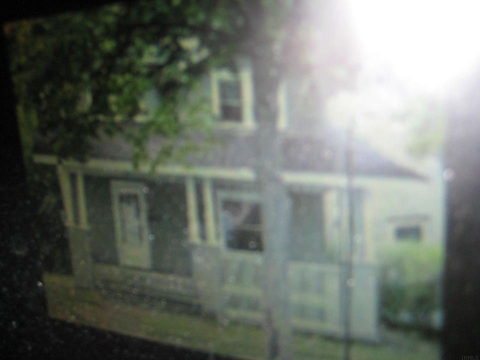 1st image of 2001 Lincoln Way W