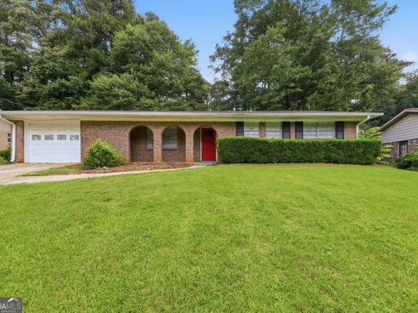 2740 Williamsburg Dr, Decatur, GA 30034