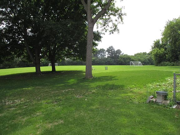 5th image of 11019 W Park Hill AVENUE