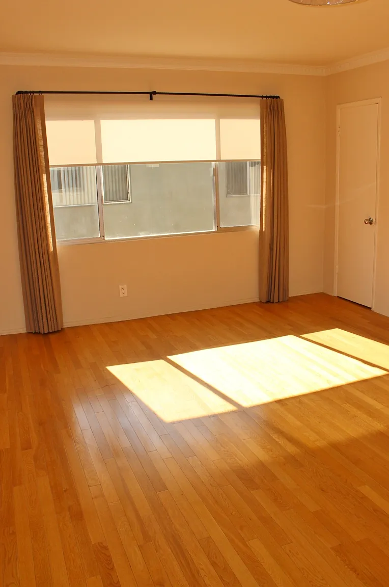 1 bed, 1.0 bath, $2,295 — Photo 3
