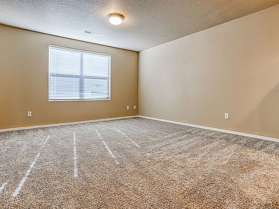 4th image of 6136 NE 14th Ct