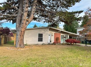 18662 116th Ave SE, Renton, WA 98058