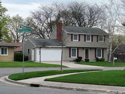 12 Northmoor Rd, Saginaw, MI, 48602