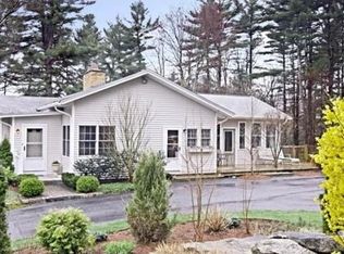 52 Forest St, Upton, MA 01568