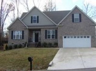 143 Iron Gate Ln, Dickson, TN 37055