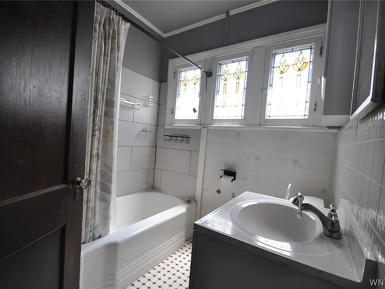 30 Wellington Rd — Photo 20