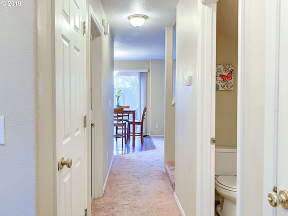 3rd image of 1547 SE 74th Ave