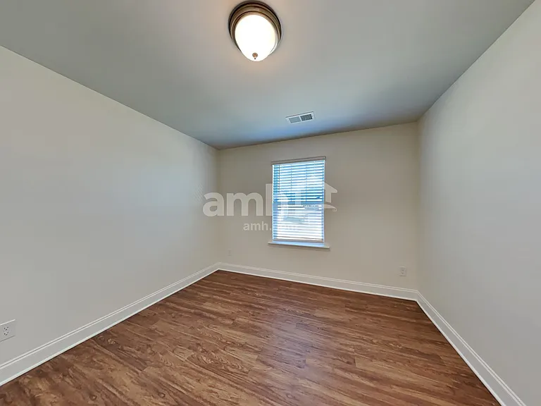 112 Twin River Dr — Photo 24