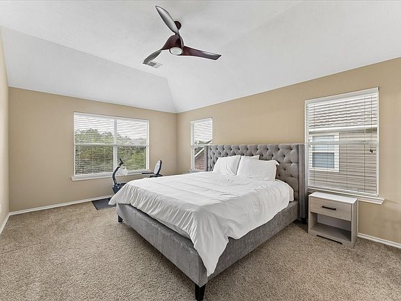 4th image of 7 Quillwood Pl